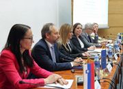EU podržava unapređenje uslova rada u Srbiji

